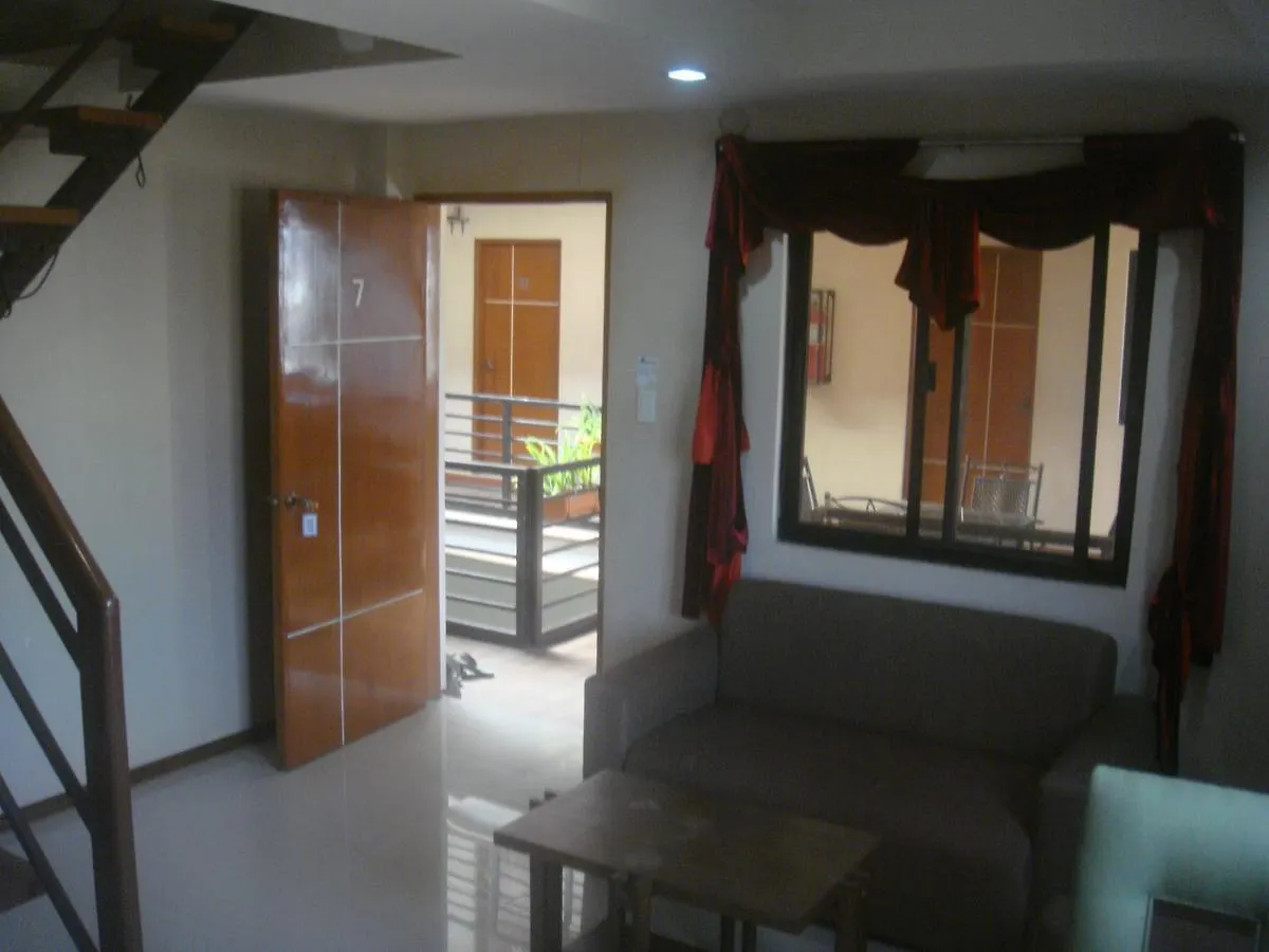 Hidden Pearl Hotel Angeles Philippines